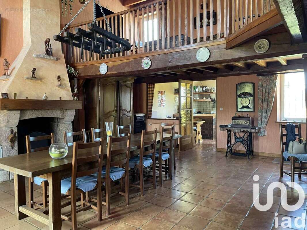 Photo 4 - Maison à VAUVILLE