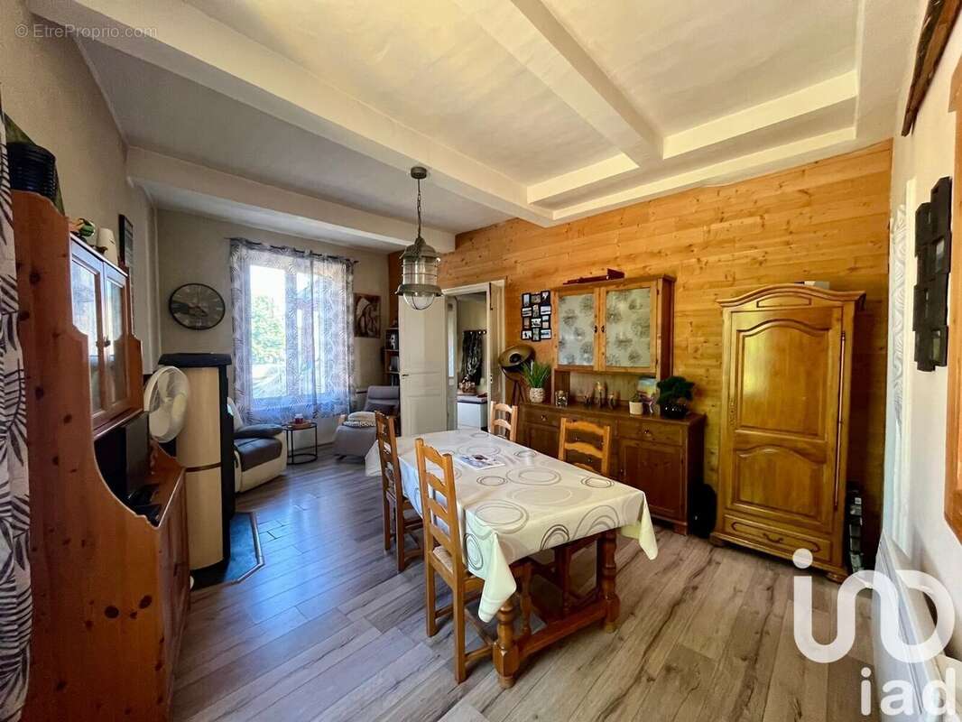 Photo 2 - Maison à COURSAN