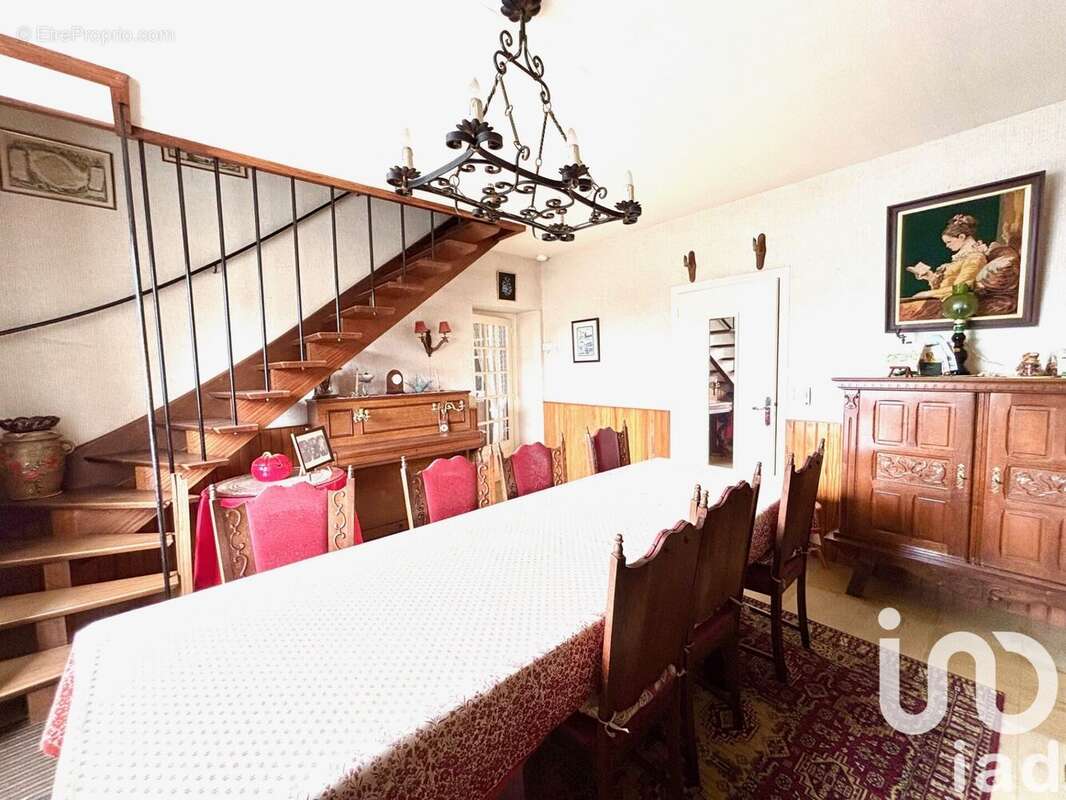 Photo 2 - Maison à SAINT-GAULTIER