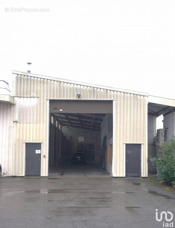 Photo 1 - Commerce à BESANCON