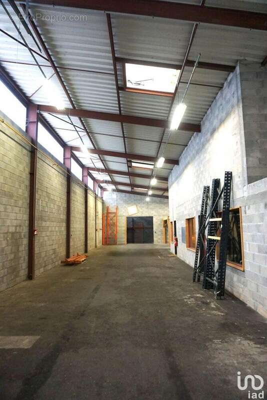 Photo 3 - Commerce à BESANCON