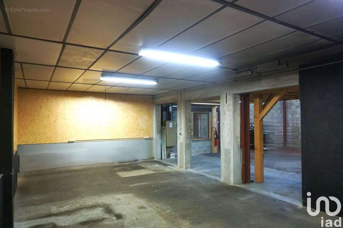 Photo 5 - Commerce à BESANCON