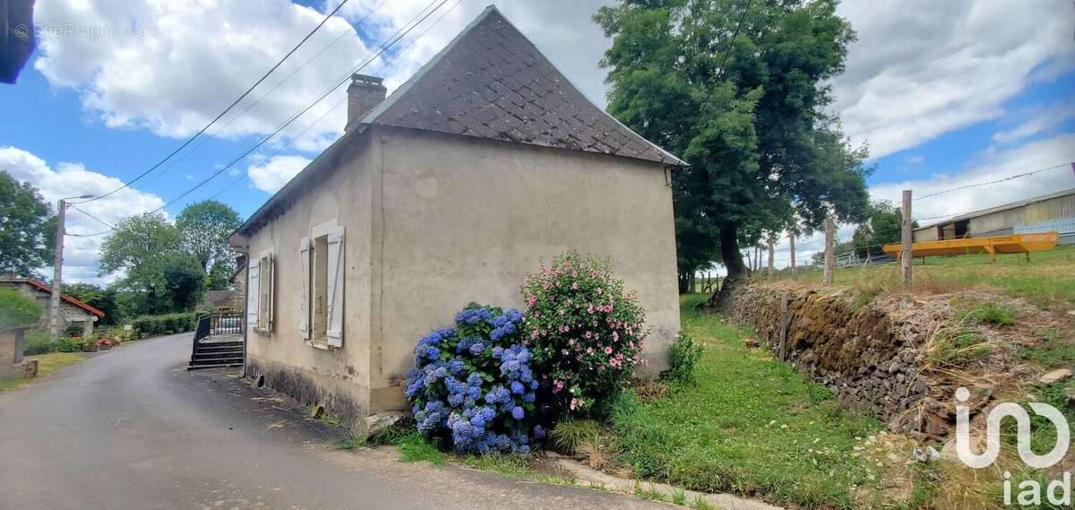 Photo 4 - Maison à SOURSAC
