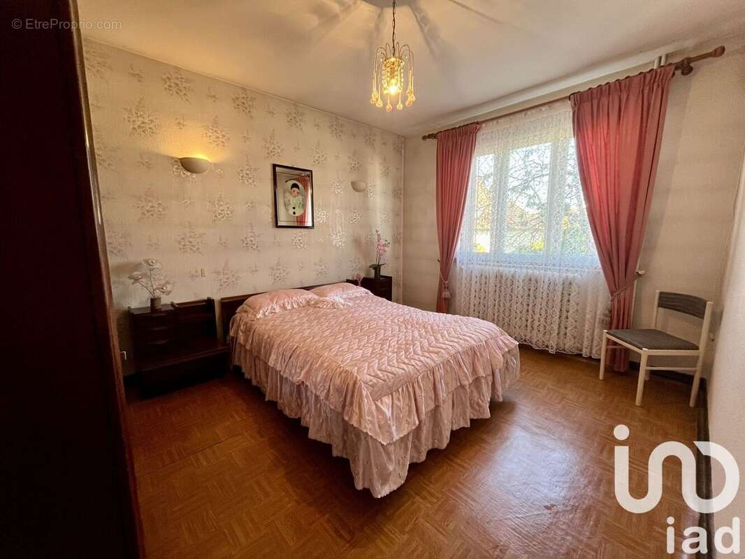 Photo 6 - Maison à OZOIR-LA-FERRIERE