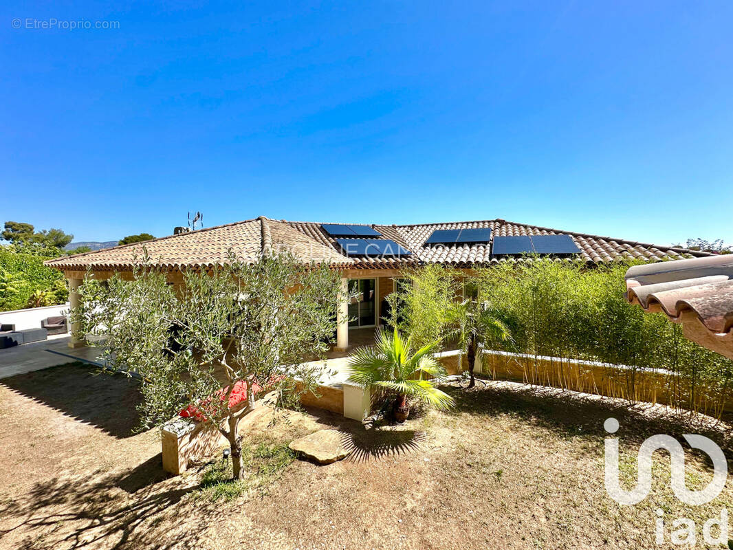 Photo 1 - Maison à LA SEYNE-SUR-MER