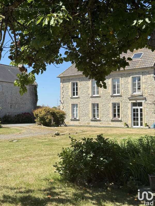 Photo 2 - Maison à SAINT-PIERRE-DU-MONT