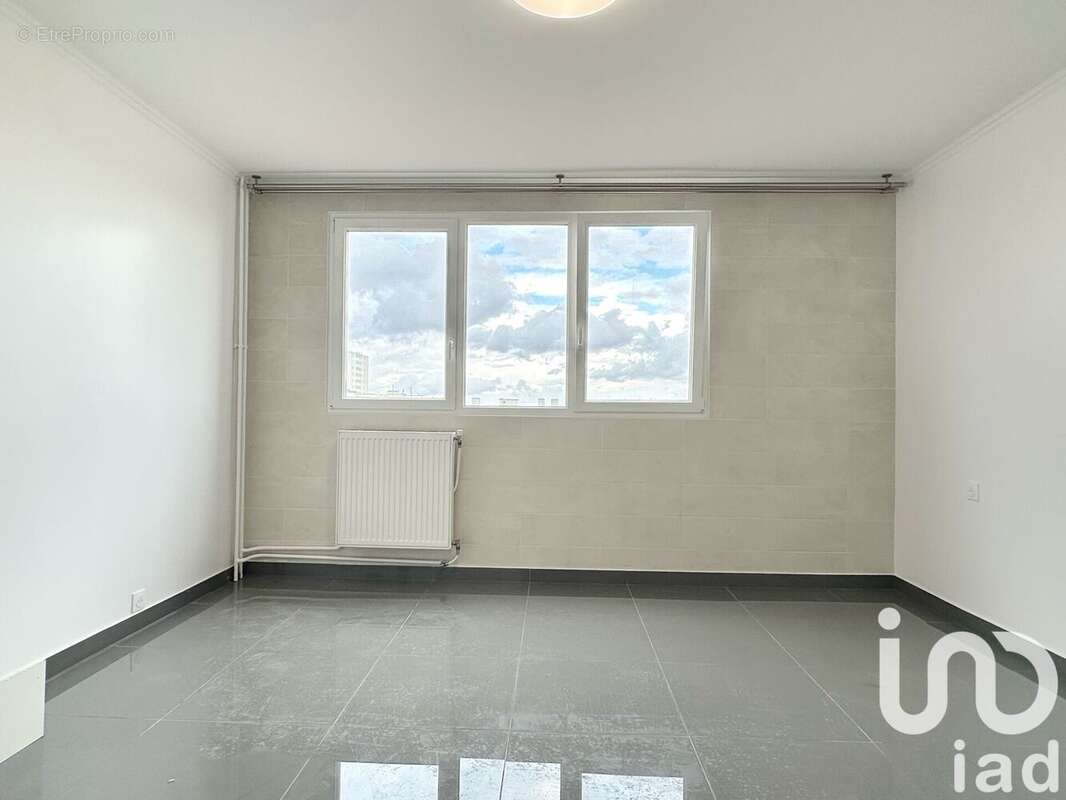 Photo 6 - Appartement à BAGNOLET