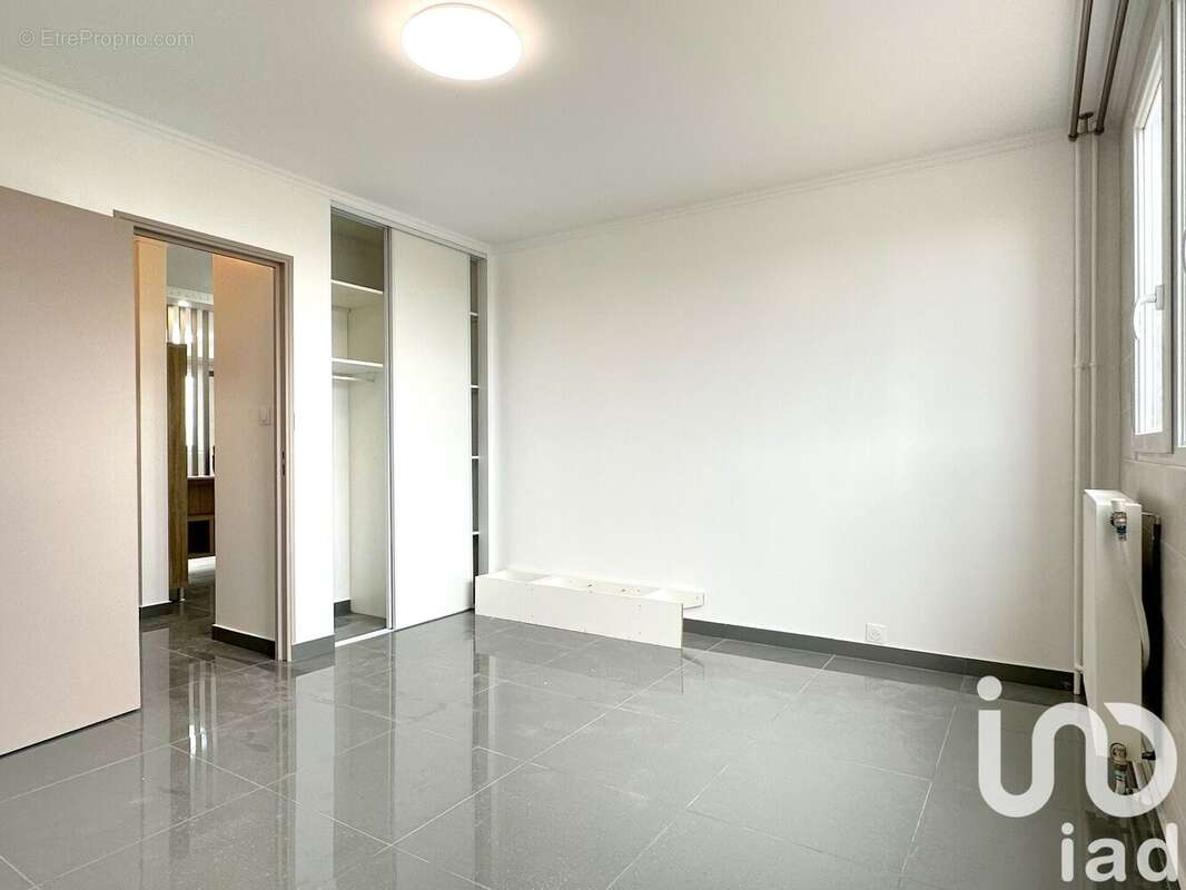 Photo 7 - Appartement à BAGNOLET