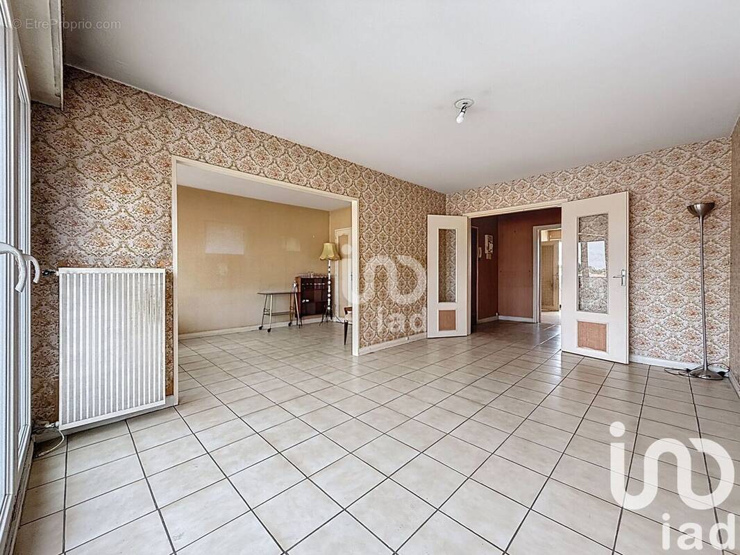 Photo 1 - Appartement à CHAMPIGNY-SUR-MARNE