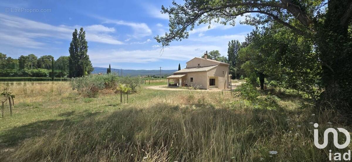 Photo 1 - Maison à VILLES-SUR-AUZON