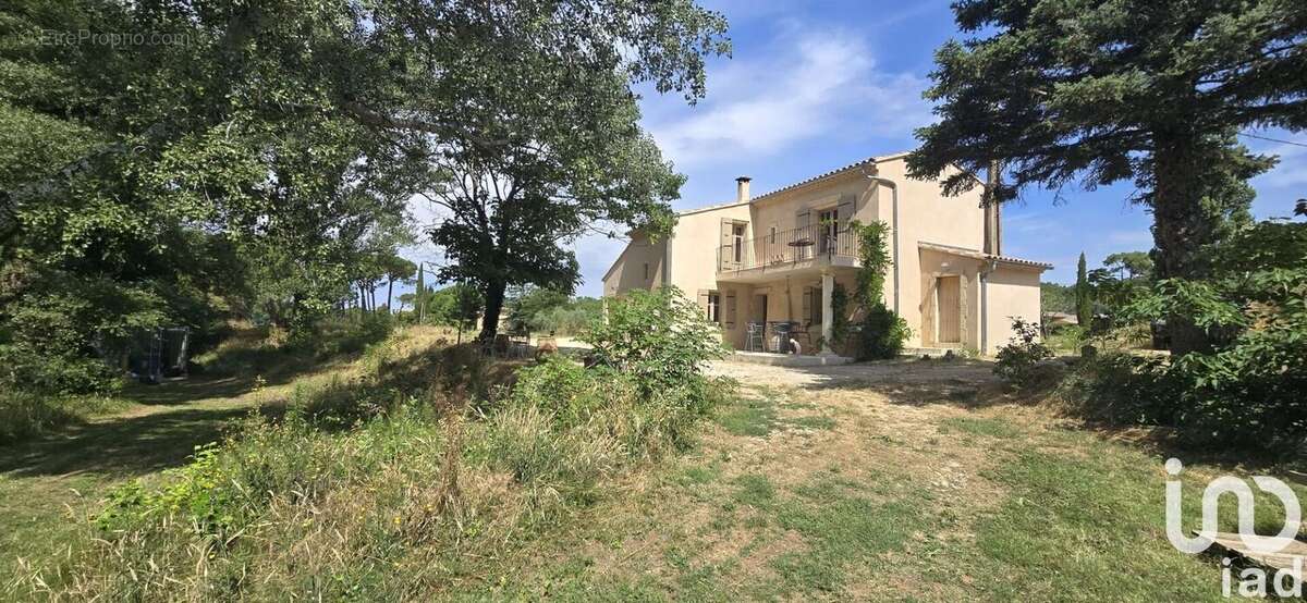 Photo 2 - Maison à VILLES-SUR-AUZON