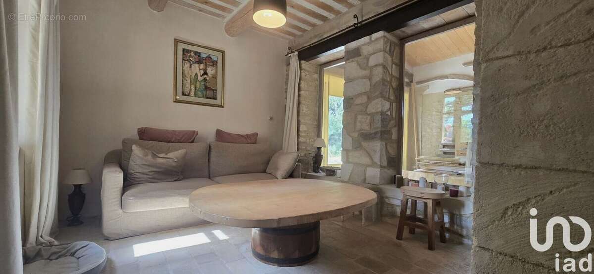 Photo 3 - Maison à VILLES-SUR-AUZON