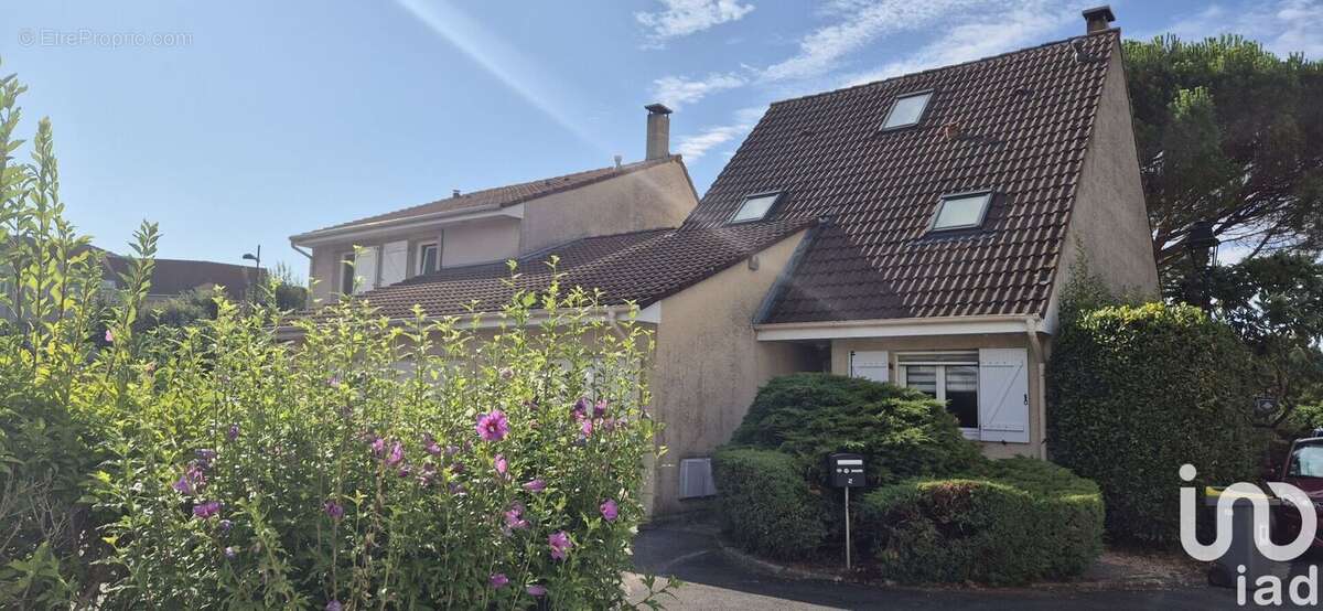 Photo 6 - Maison à LE COUDRAY-MONTCEAUX