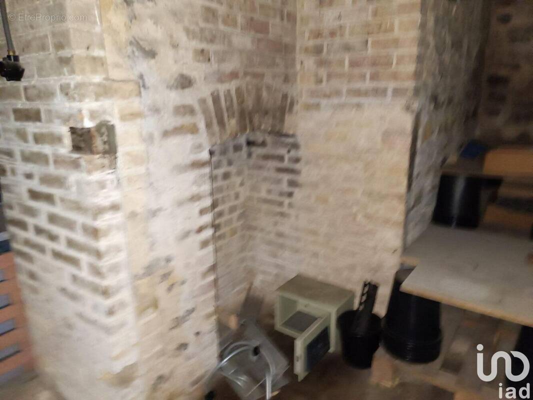 Photo 1 - Commerce à LE MANS