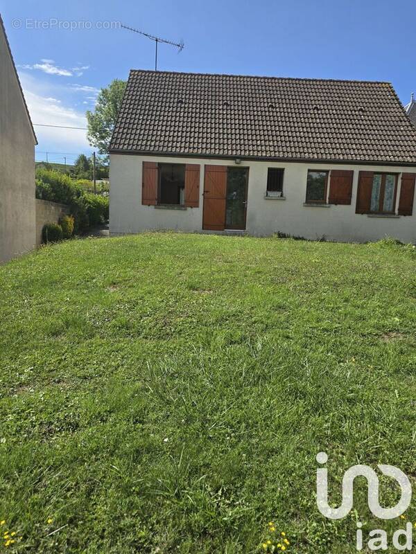 Photo 1 - Maison à MAREUIL-LE-PORT