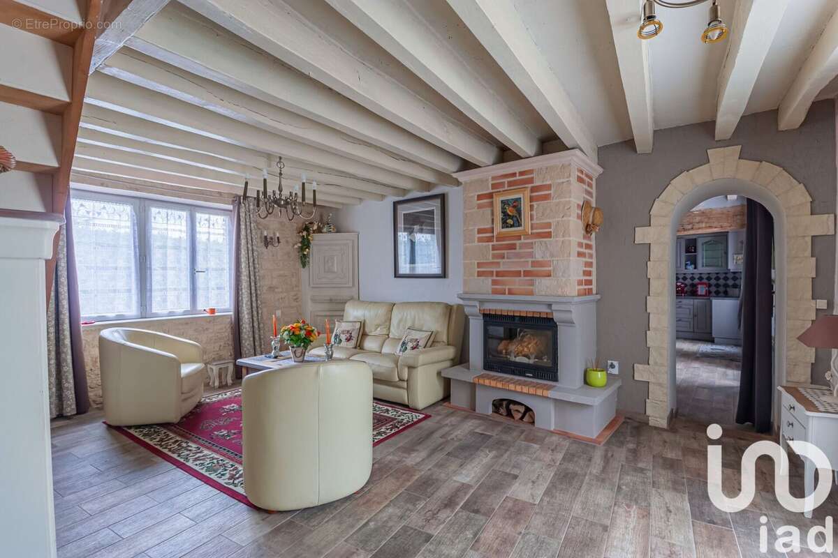 Photo 6 - Maison à REMAUVILLE