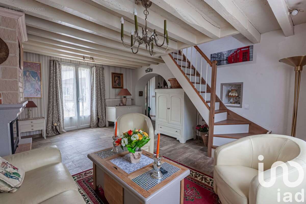 Photo 7 - Maison à REMAUVILLE