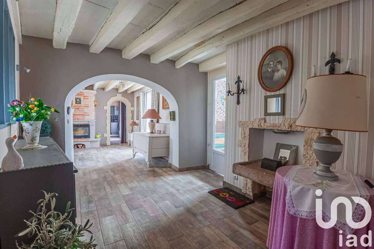 Photo 8 - Maison à REMAUVILLE