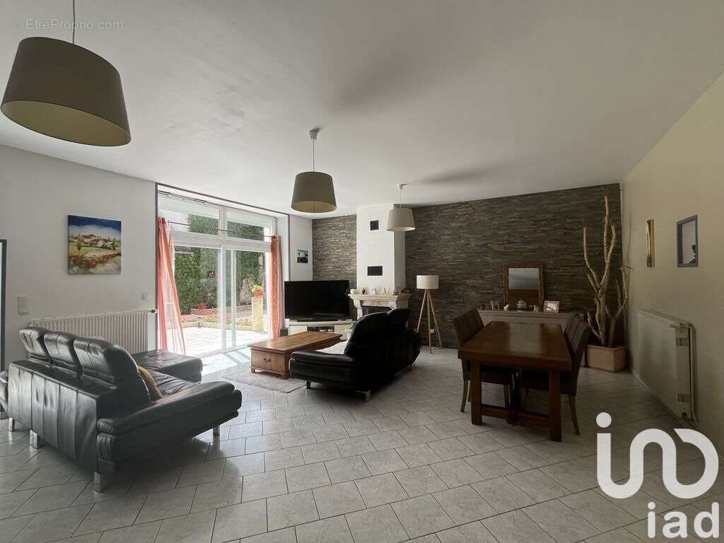 Photo 5 - Maison à BRIENON-SUR-ARMANCON