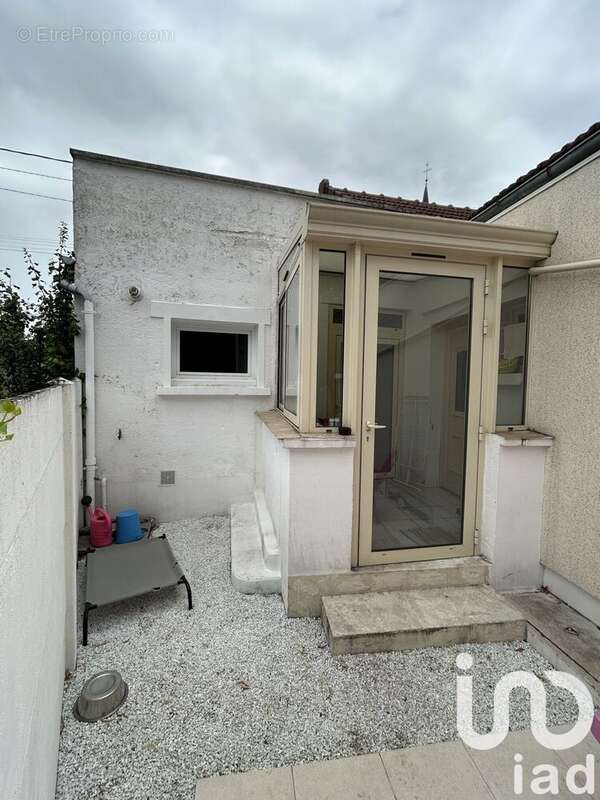 Photo 7 - Maison à MAIZIERES-LA-GRANDE-PAROISSE