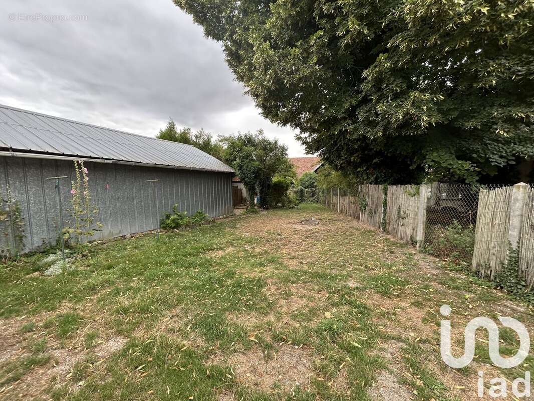 Photo 8 - Maison à MAIZIERES-LA-GRANDE-PAROISSE