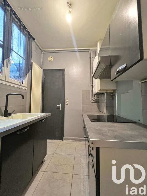 Photo 3 - Appartement à REIMS