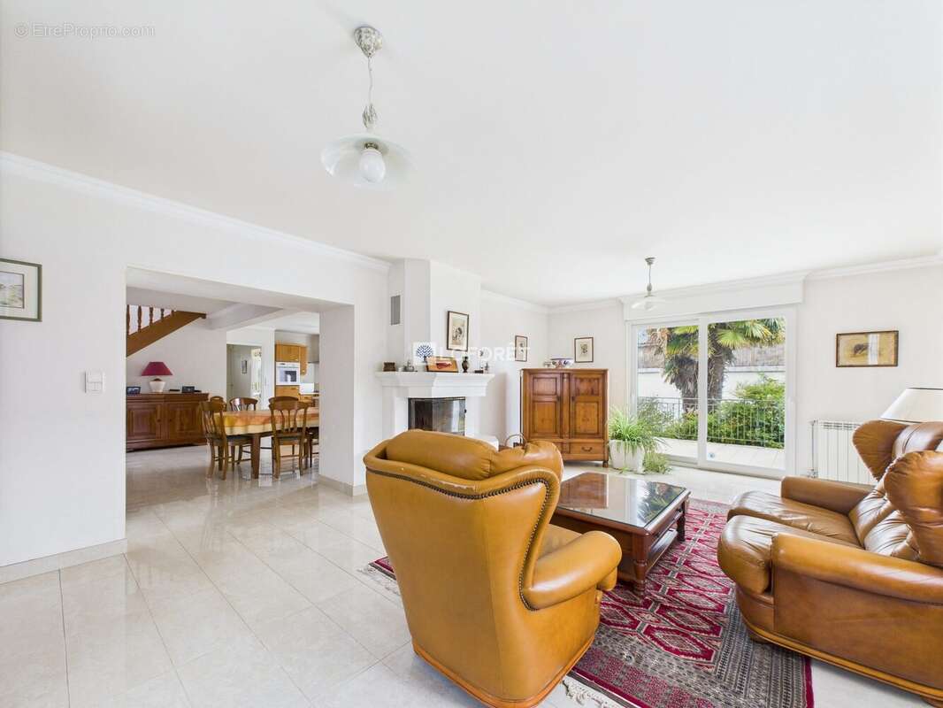 Maison à SAINT-RIVOAL