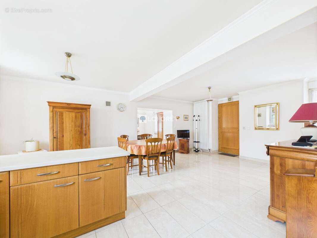 Maison à SAINT-RIVOAL