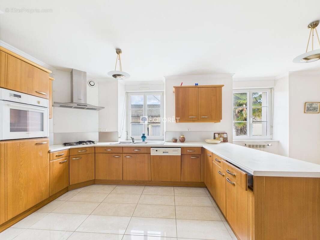 Maison à SAINT-RIVOAL