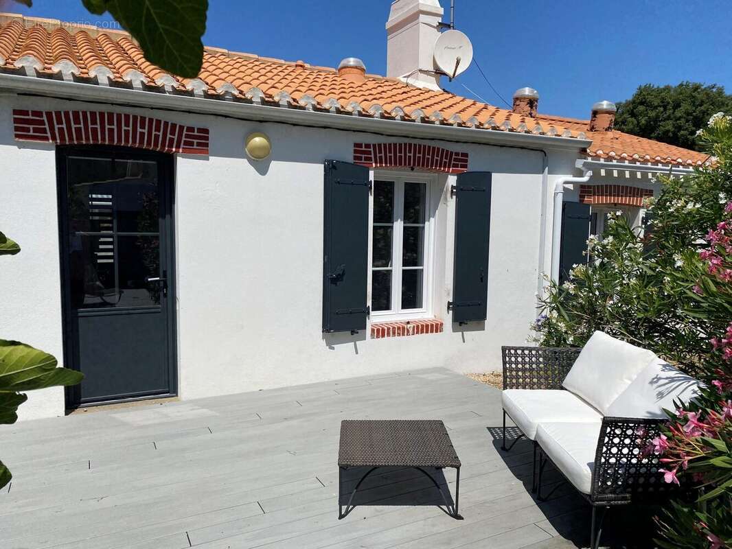 Maison à L&#039;EPINE