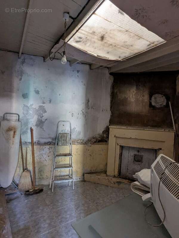 Maison à MORTAGNE-SUR-GIRONDE