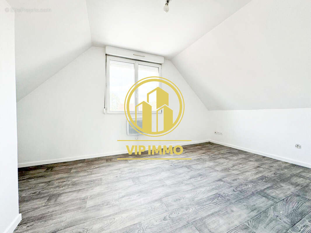 Maison à FACHES-THUMESNIL