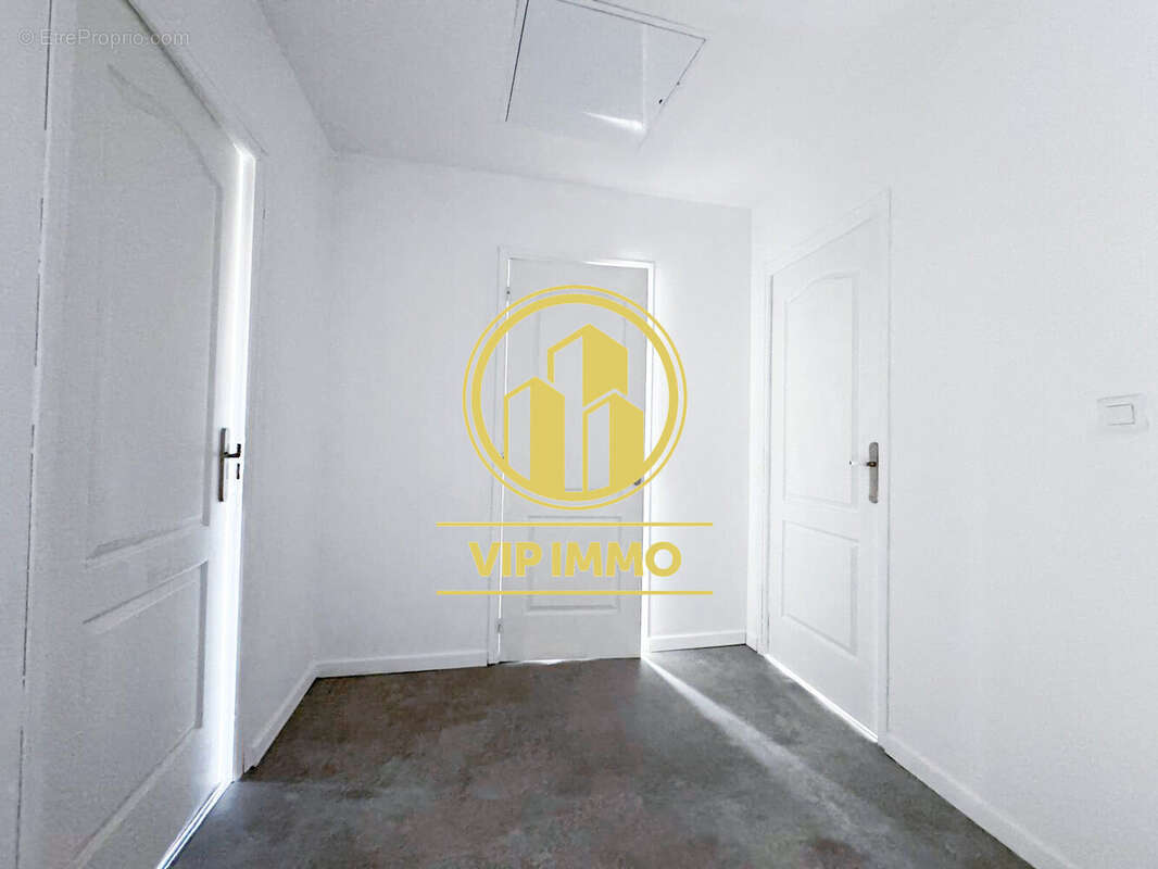 Maison à FACHES-THUMESNIL