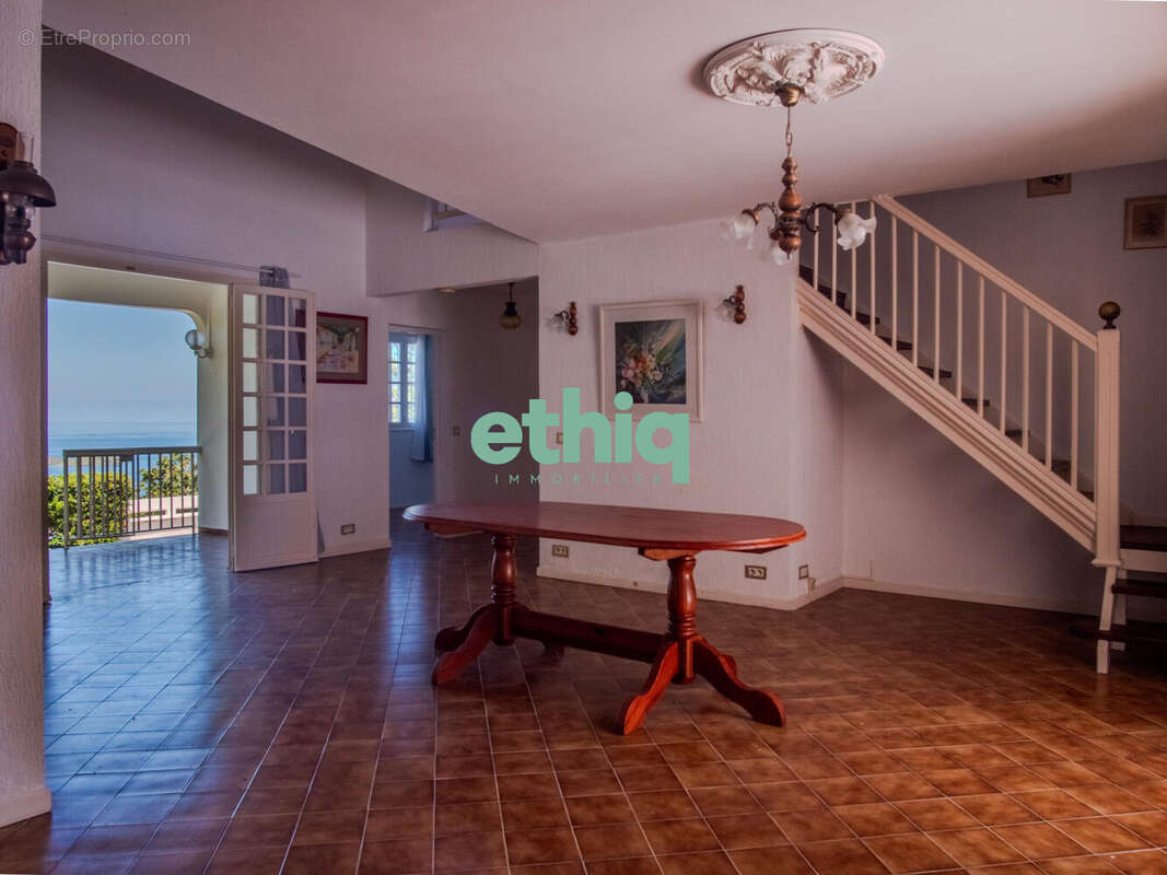 Maison à BOUILLANTE