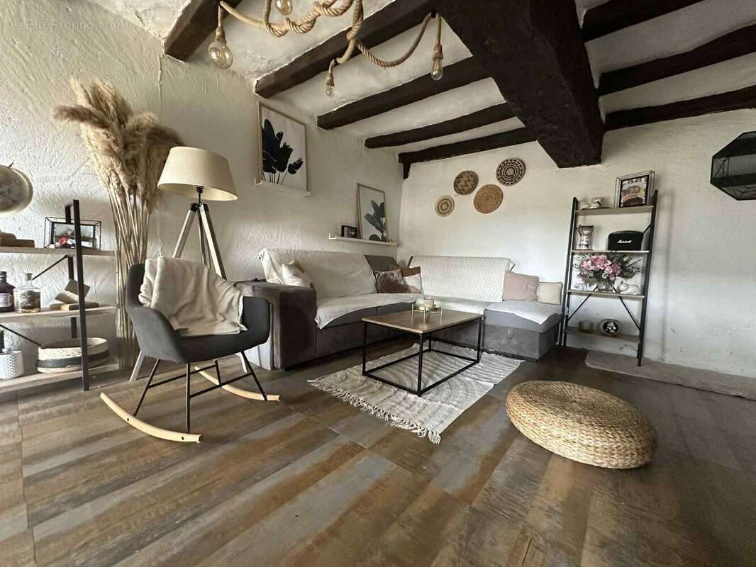 Maison à CHAMP-SUR-LAYON