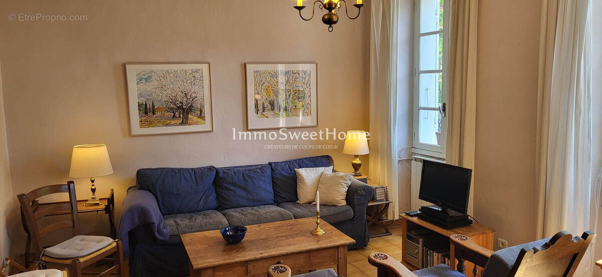 Maison à MIRABEL-AUX-BARONNIES