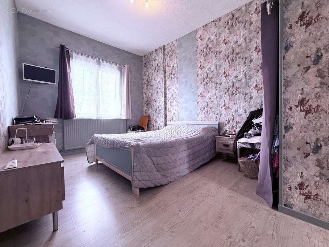 Appartement à SCY-CHAZELLES