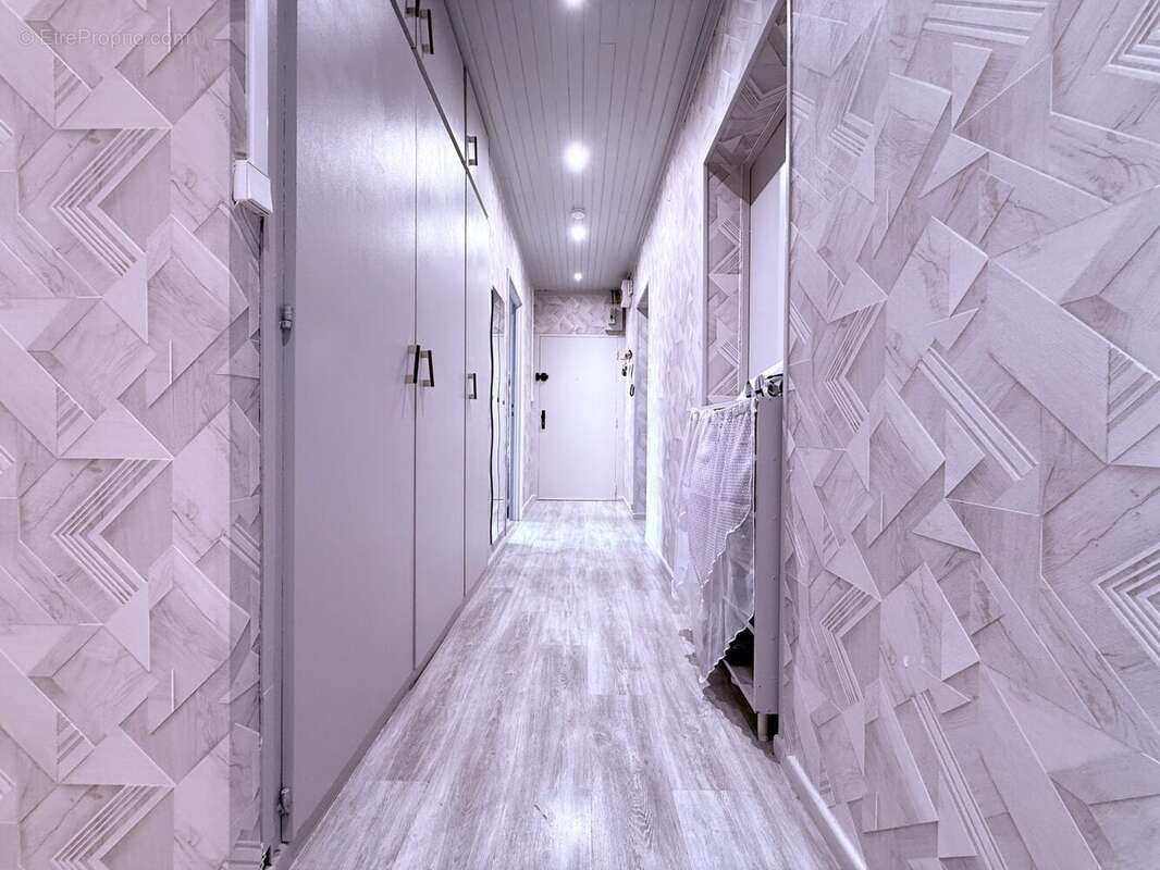 Appartement à SCY-CHAZELLES