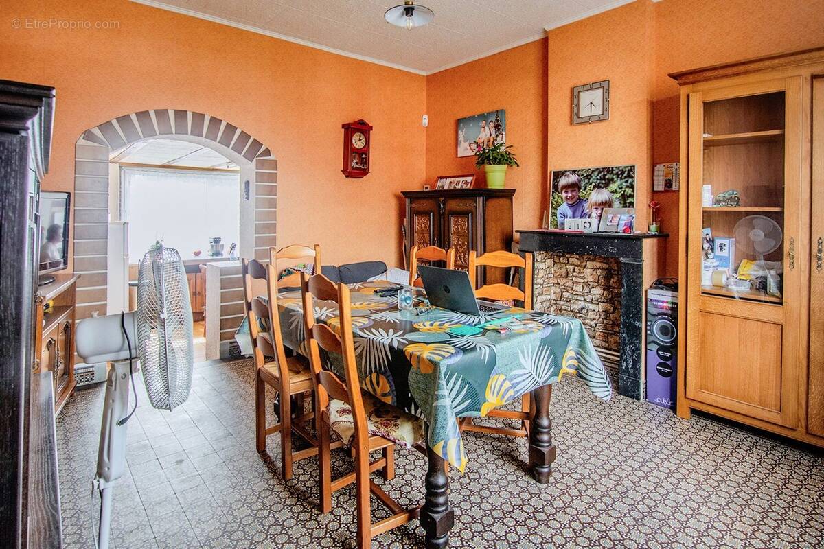 Maison à PREUX-AU-BOIS