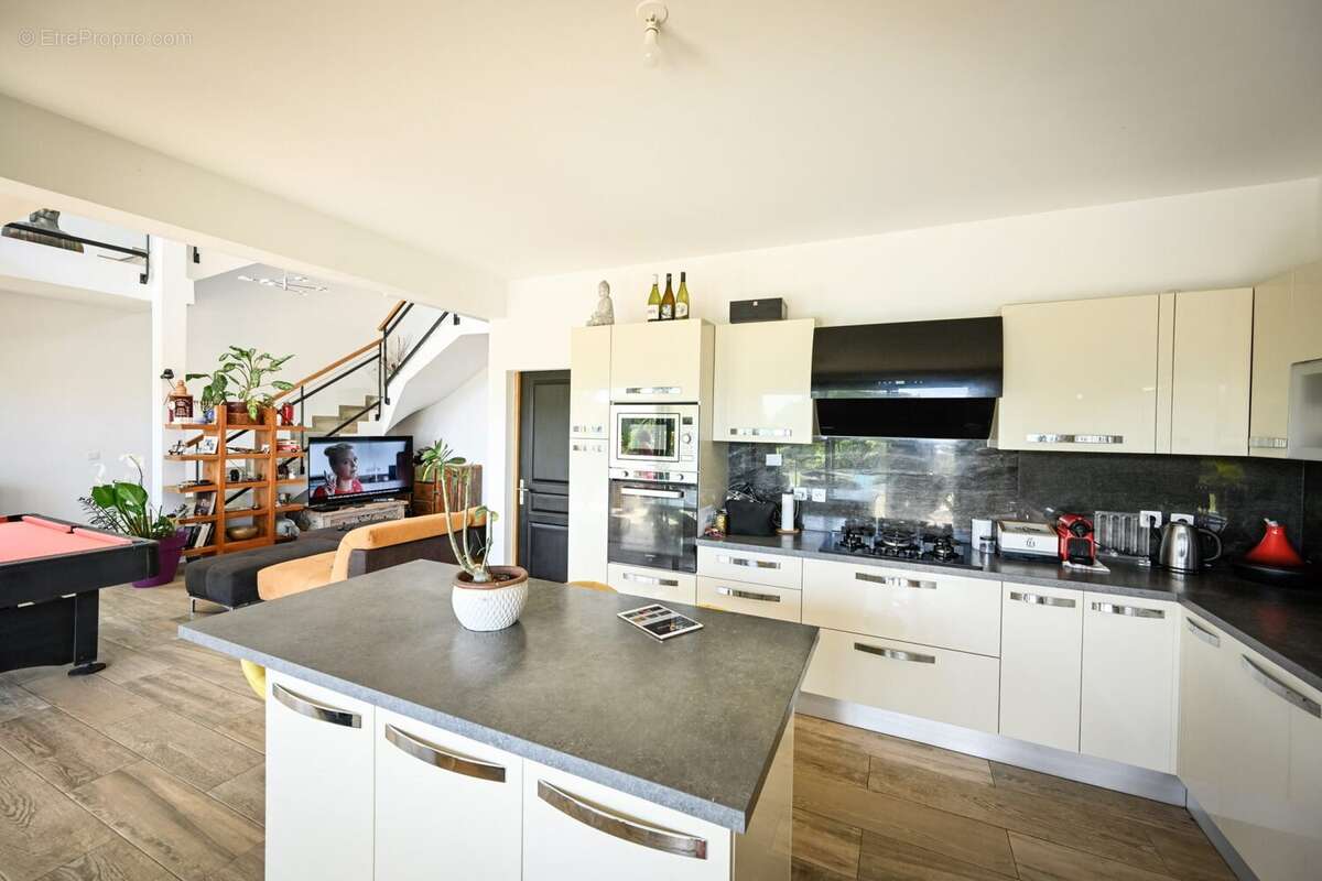 Maison à SAINT-DENIS