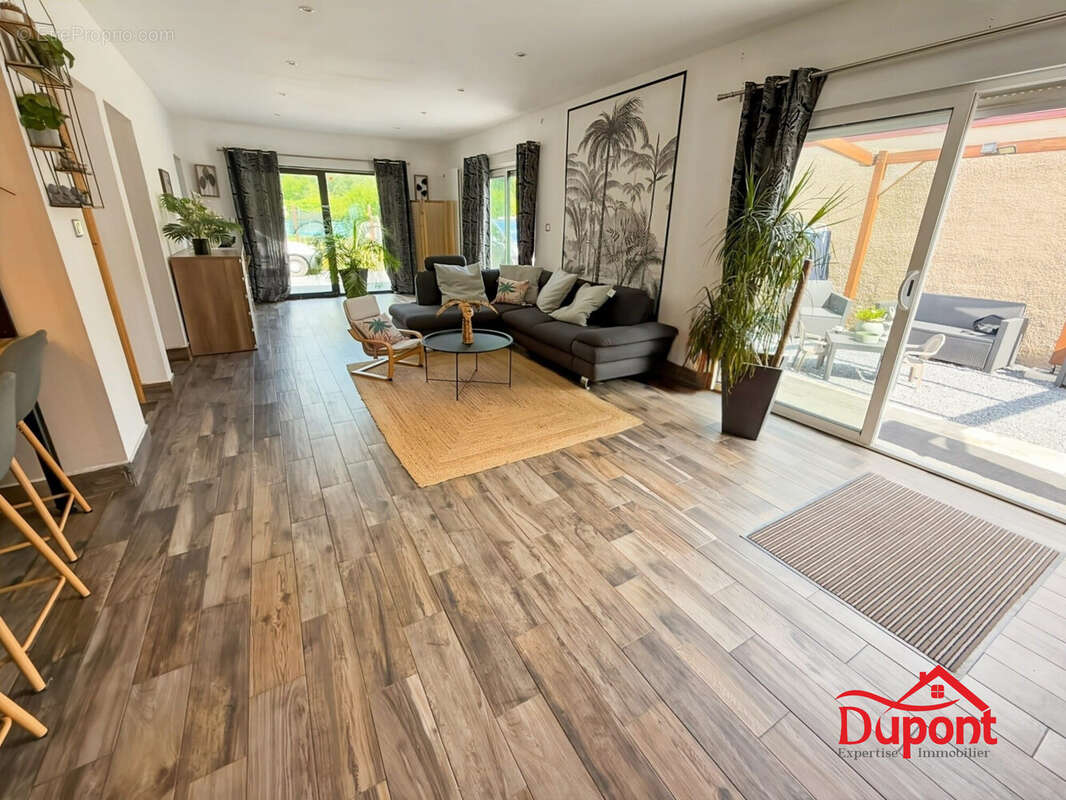 Maison à FRESNES-SUR-ESCAUT