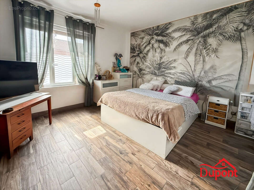 Maison à FRESNES-SUR-ESCAUT