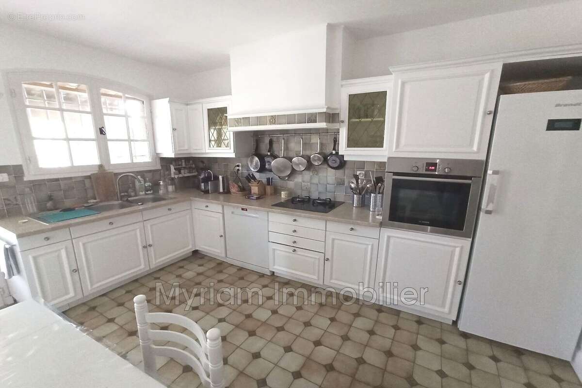 Maison à PEYMEINADE