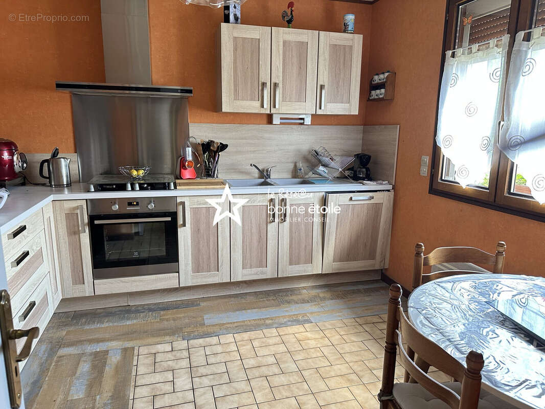 Maison à VAL-DE-MEUSE