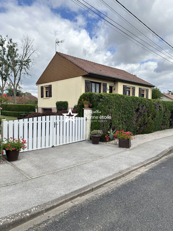 Maison à VAL-DE-MEUSE