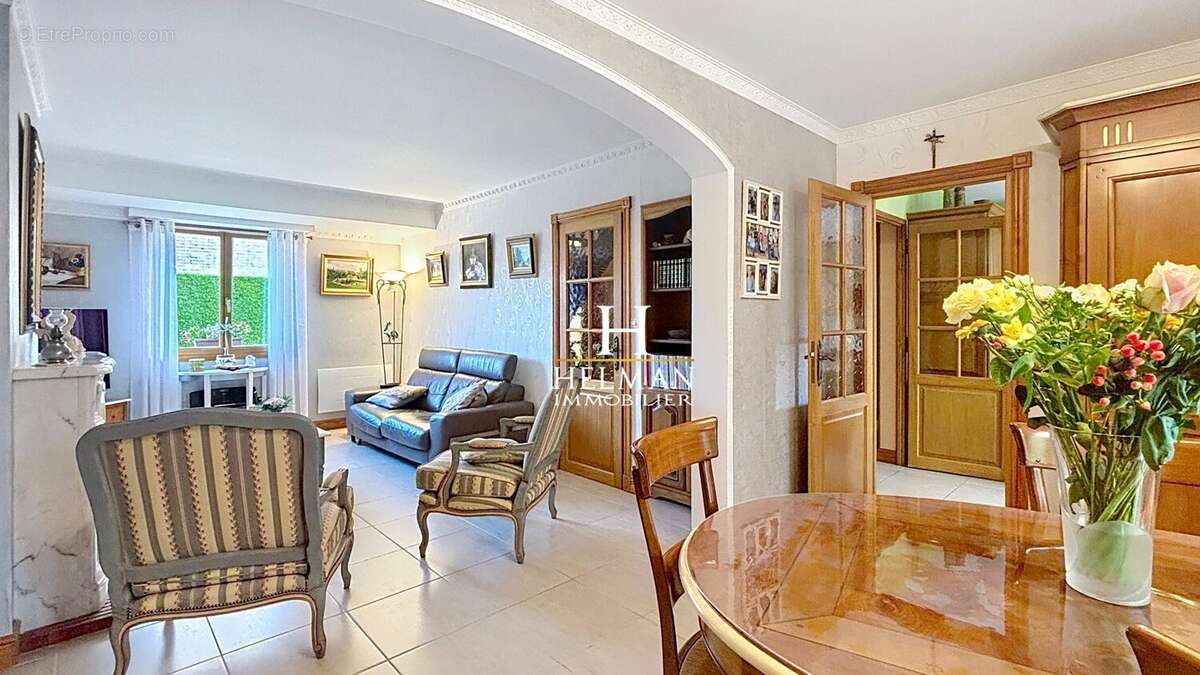 Maison à LONGUENESSE