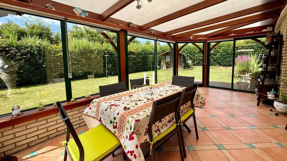 Maison à LONGUENESSE