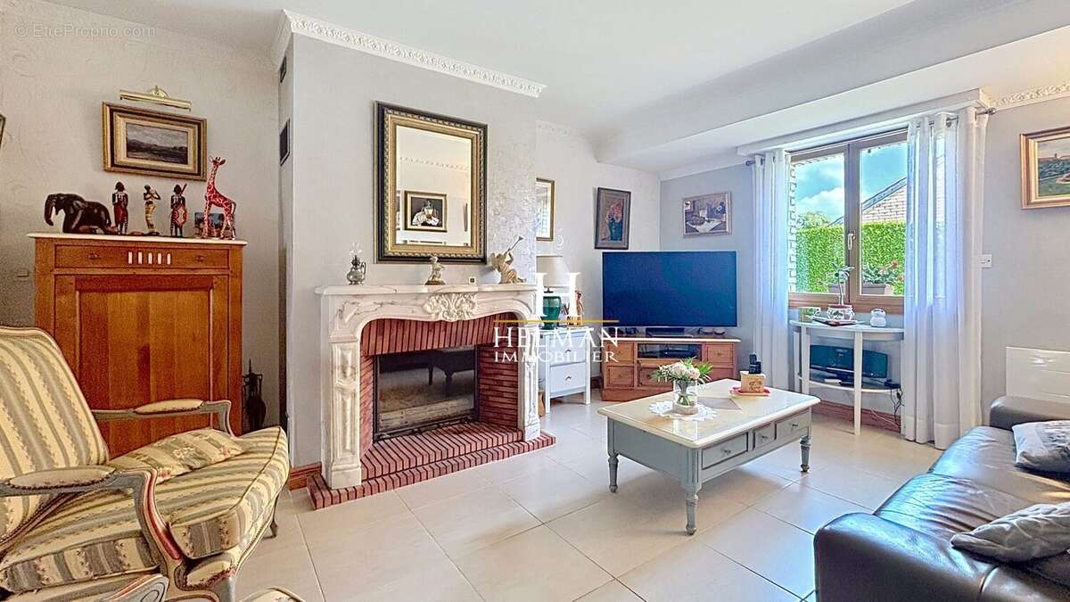 Maison à LONGUENESSE