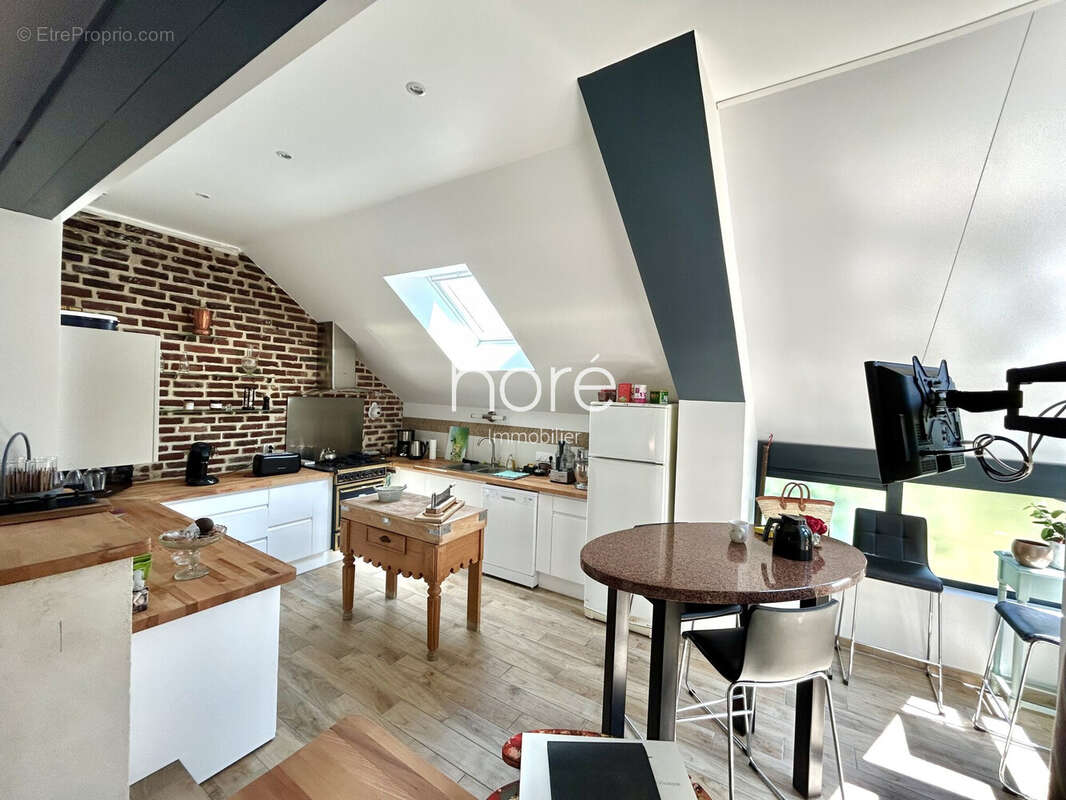 Maison à CRICQUEBOEUF