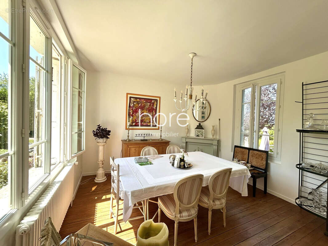 Maison à CRICQUEBOEUF